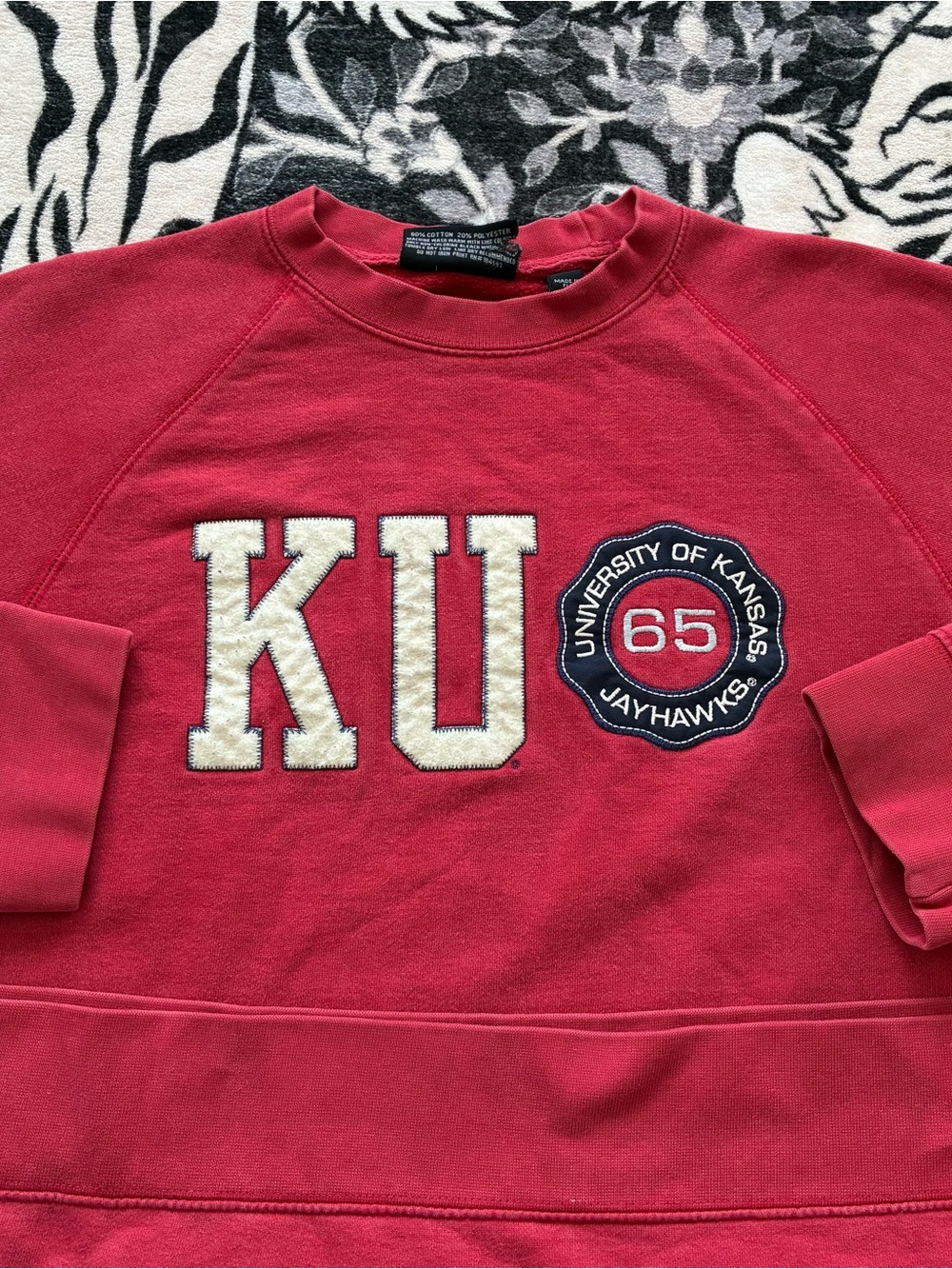 000 - VINTAGE 00s UNIVERSITY OF KANSAS Y2K KU JAYHAWKS SWEATSHIRT